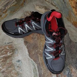 Men's Fila tennis shoes